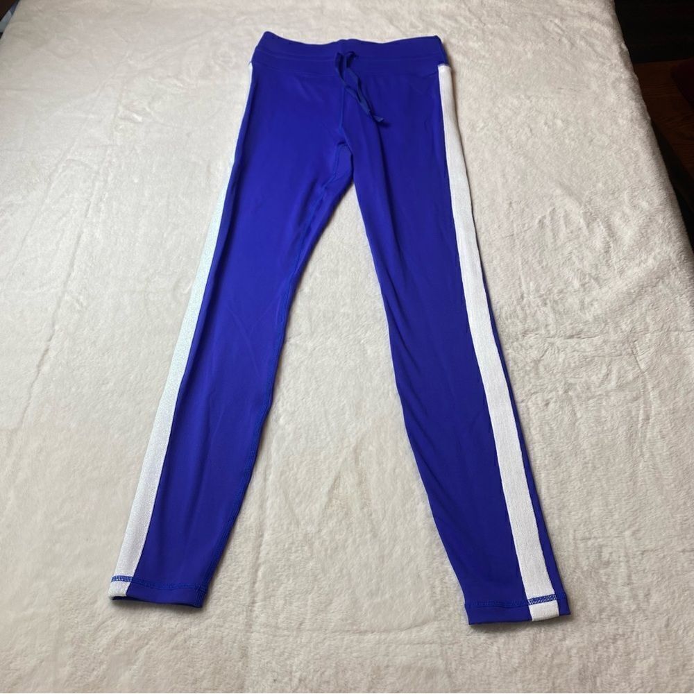 Spiritual Gangster Periwinkle Blue Leggings Size Small